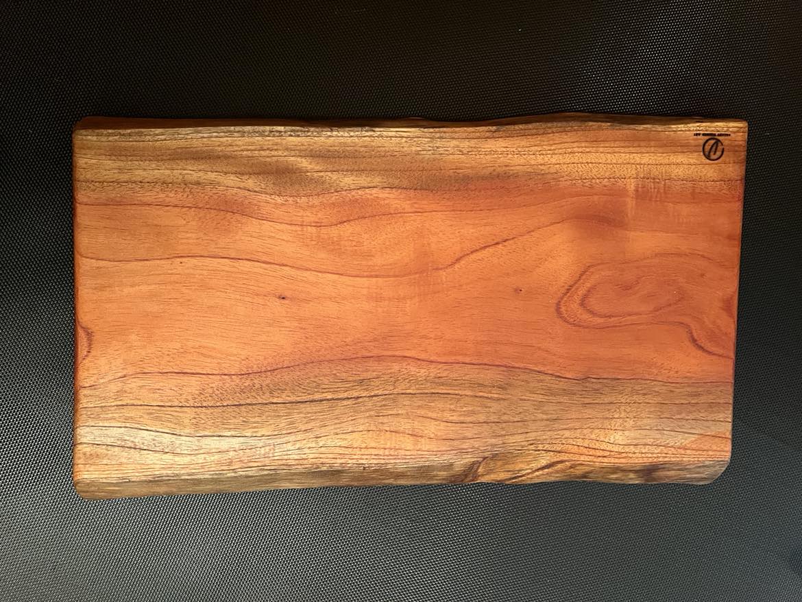Red Cedar Chopping Board
