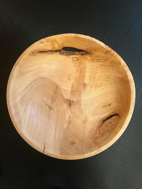 Handcrafted Silky Oak bowl