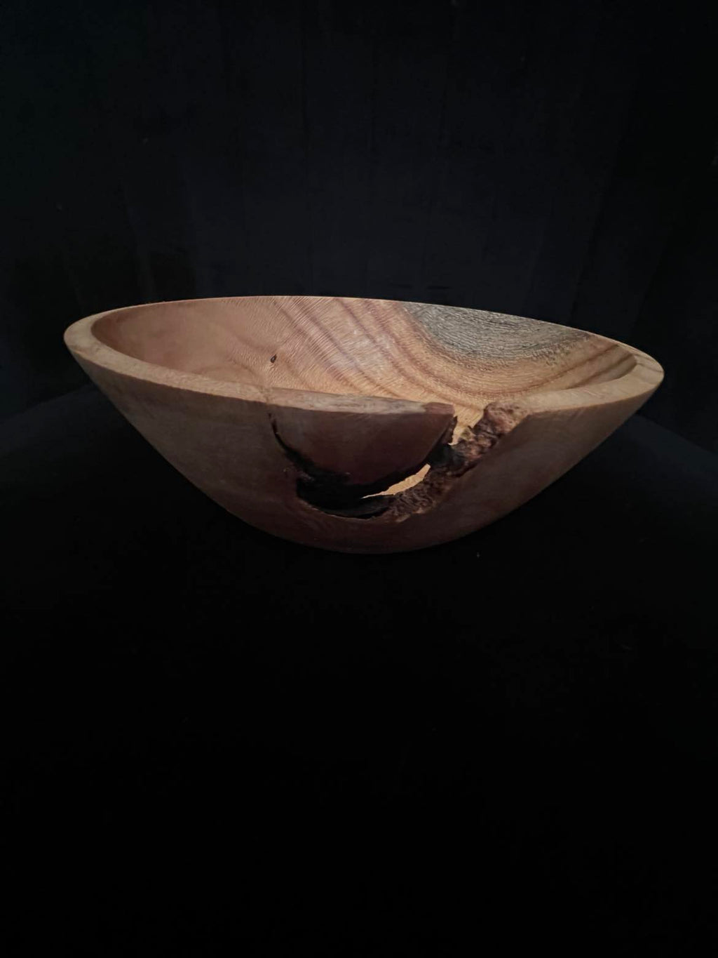 Handcrafted Silky Oak bowl